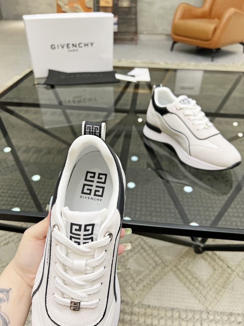 Givenchy Sneakers